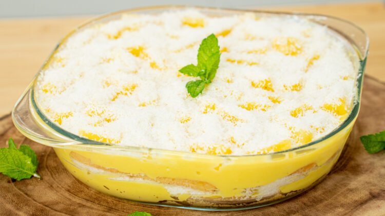 Sobremesa Cremosa de Ananás e Coco