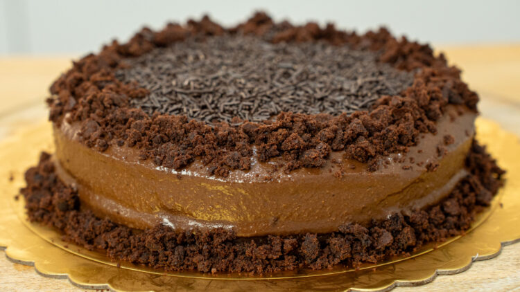 Bolo de Chocolate com Creme de Avelã