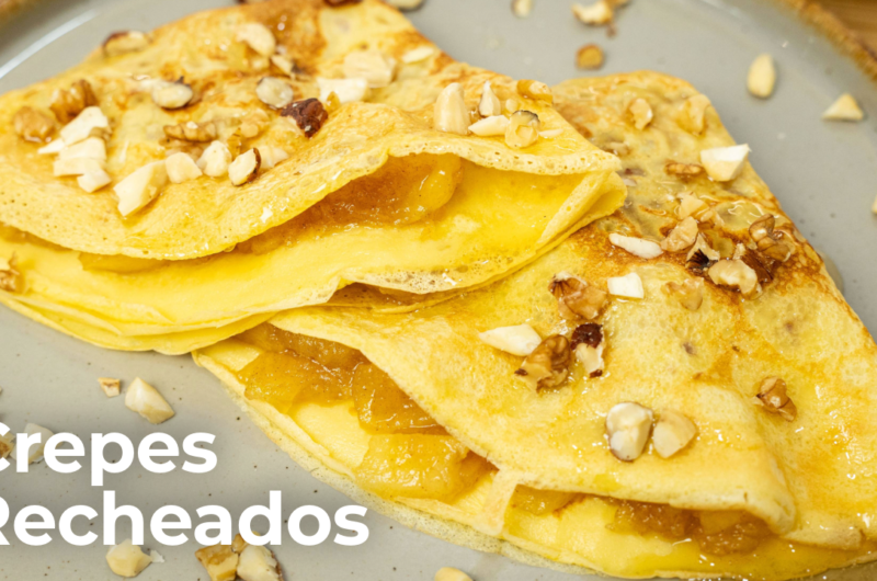 Crepes Recheados com Compota de Maçã