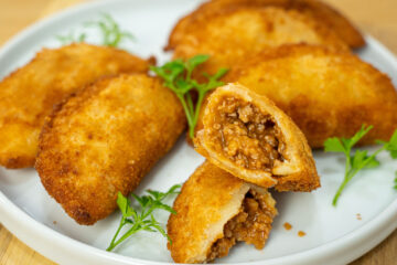 Rissóis de Carne Caseiros