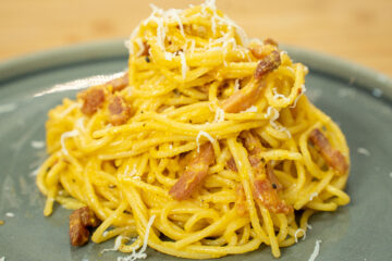 Esparguete à Carbonara Sem Natas