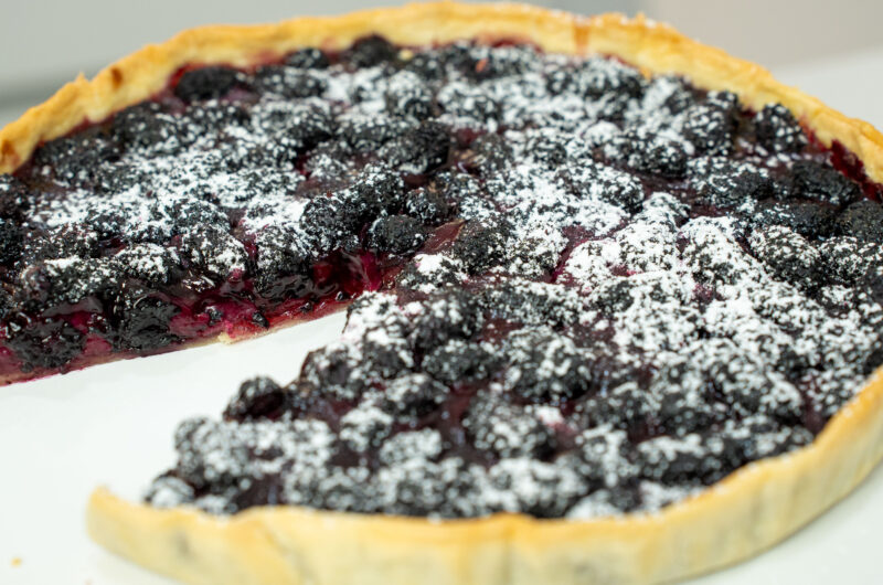 Tarte de Amoras Caseira: A Sobremesa de Verão Fresca e Cremosa