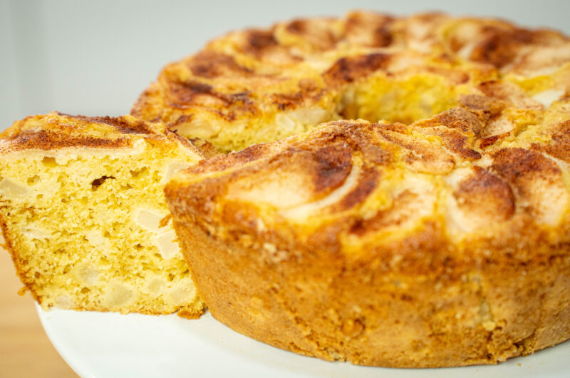 Bolo de Pera e Canela: Húmido, Fofo e Perfeito para o Outono