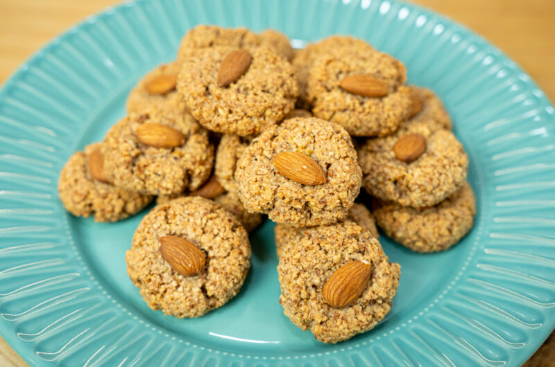 Biscoitos de Amêndoa Rústicos: O Bolinho Seco Perfeito para o Café